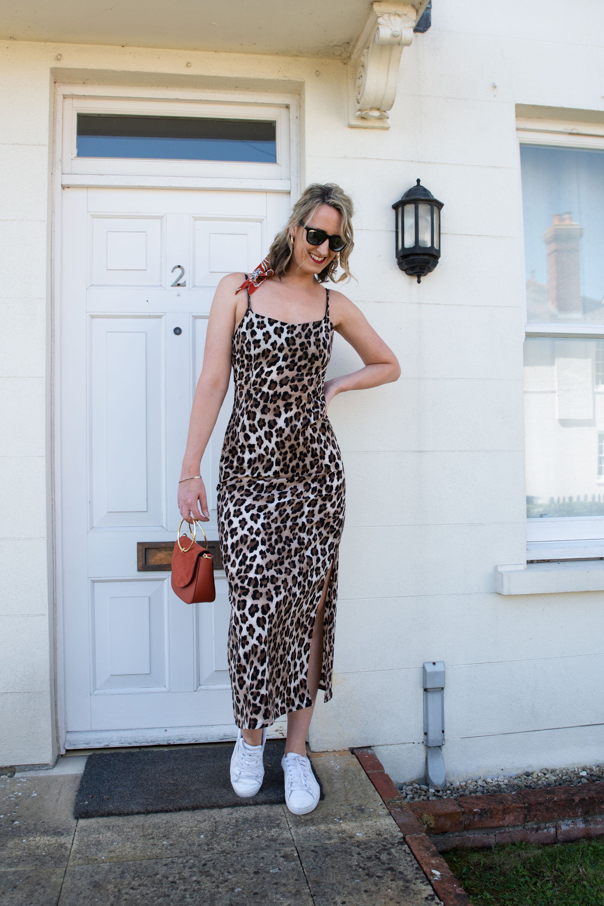 tall-sassy-leopard-split-dress-day-to-night-wear-glamorous-flattering-cut