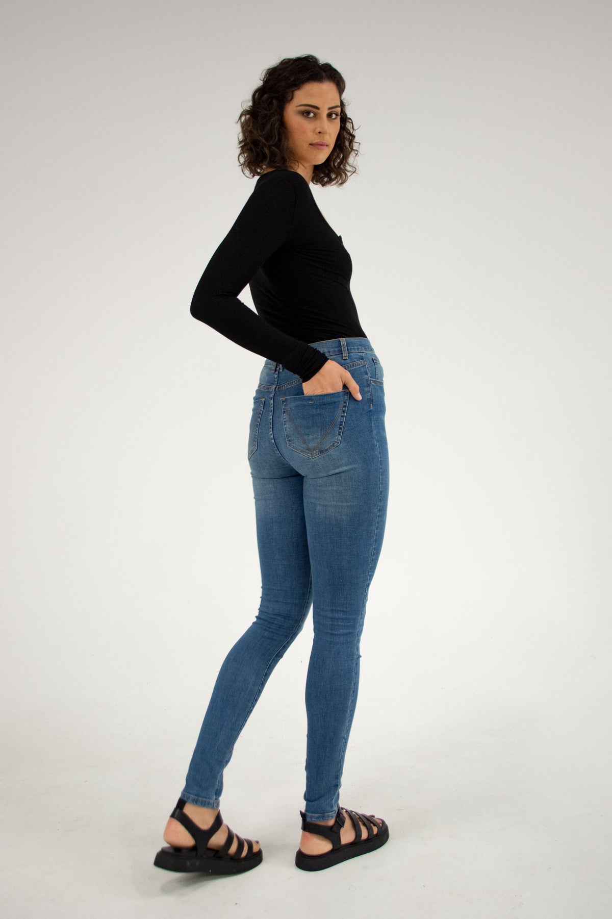 Hourglass High Rise Skinny Jean