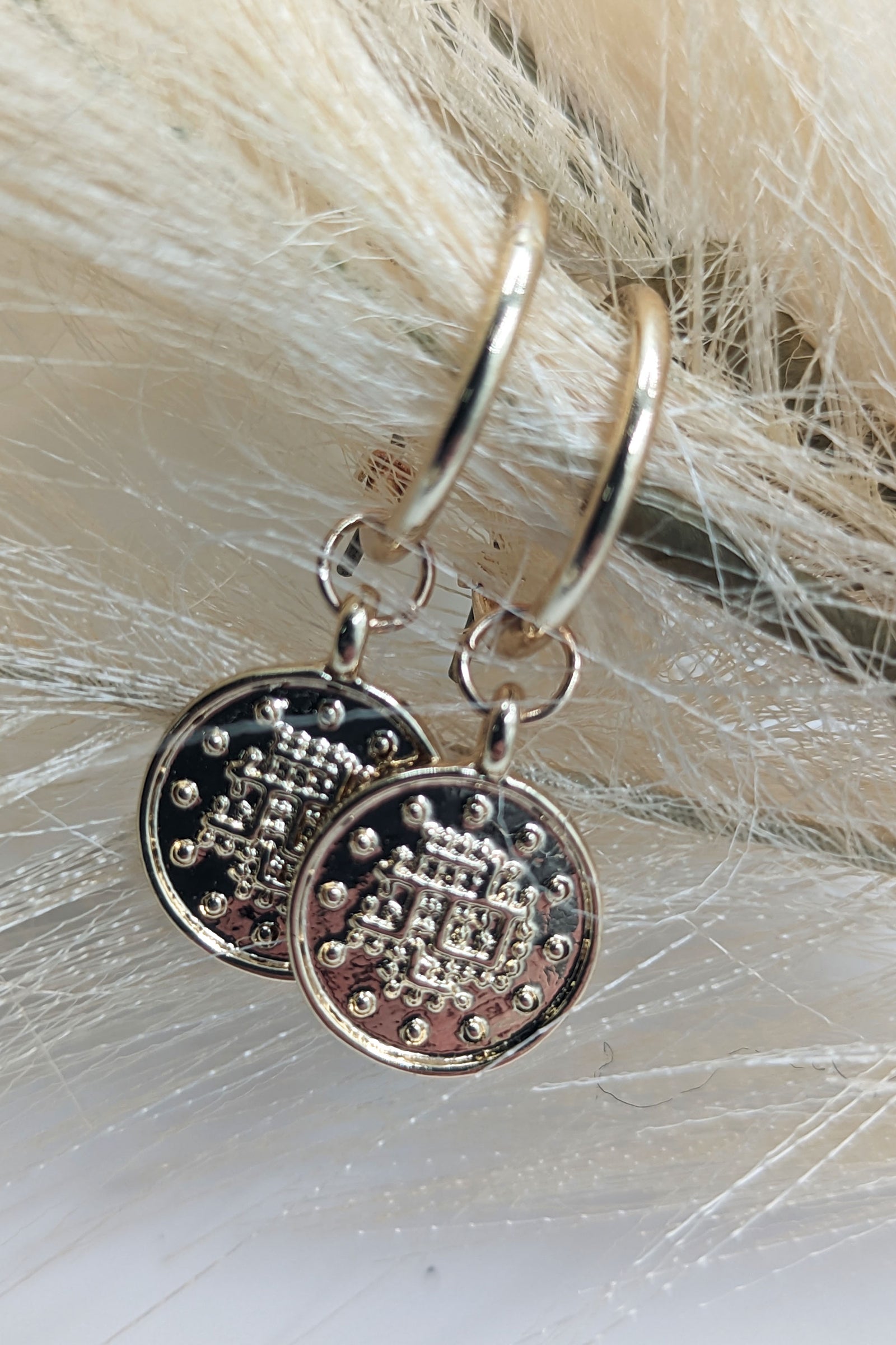 Gold Mini Coing Hoop Earrings