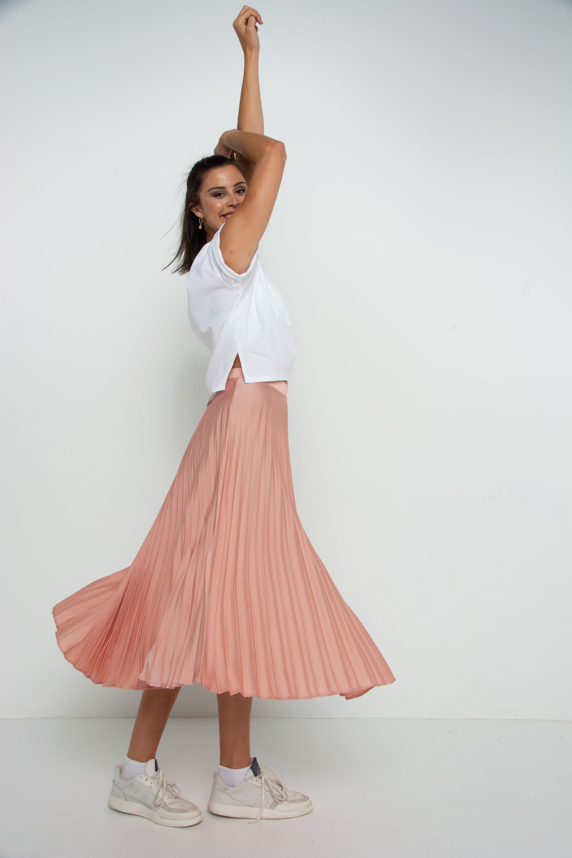 Pretty Pink Pleated Skirt
